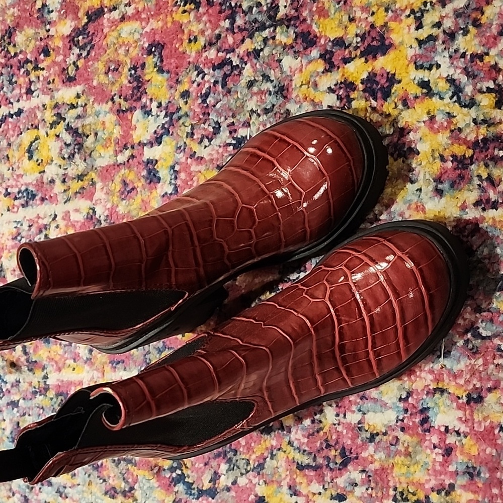 Euc urban outfitters boots